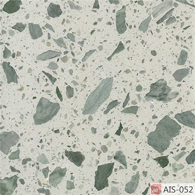 AIS-052
